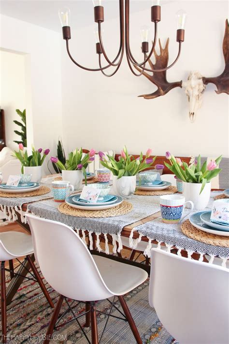 Simple Boho Chic Spring Dining Room And Tablescape Boho Chic Dining