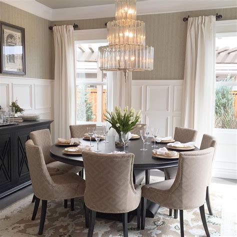 IMG_4014.JPG | Round dining room, Round dining room table, Formal