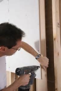 Horizontal lines also work well to separate areas of your documents such as chapters, appendices and diagrams. ELIMINATING PROBLEMS WITH DRYWALL BUTTED SEAMS | This Is ...