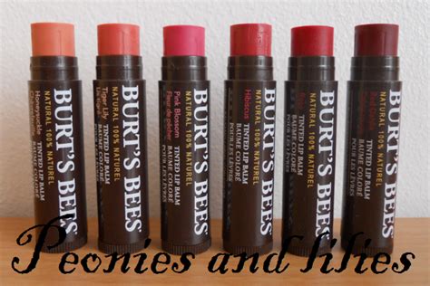 These balms provide a sheer lip tint and come in a range of 6 naturally flattering shades. Rave review- Burt's Bees tinted lip balms | Peonies and lilies