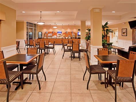 Furniture store in wichita falls, texas. Holiday Inn Express & Suites Wichita Airport - Wichita, KS ...