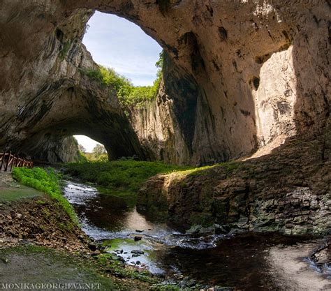Деветашка пещера Devetashka Cave Bulgaria Bulgarian Balkan Coastline