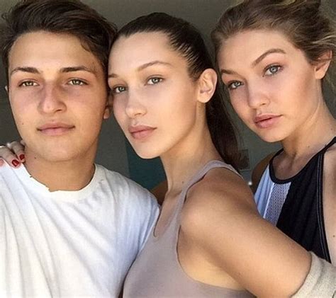 Bella Gigi E Il Fratellino Anwar Quando La Bellezza E La Moda è