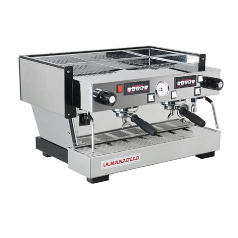 A union of simplicity and elegance that never goes out of style. La Marzocco Linea Classic Commercial Espresso Machine - 2 ...