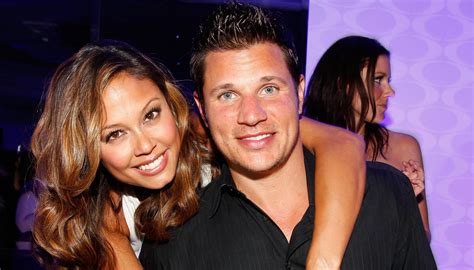 nick lachey and wife vanessa announce they re expecting again nova 969