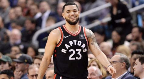 Rockfords Fred Vanvleet Signs Record Breaking Contract With Toronto