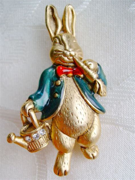 Dancecraft Rabbit Pin Vintage Brooches Vintage Jewelry Vintage