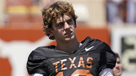 Arch Manning Beaten Out For Texas Longhorns Spring Qb Competition