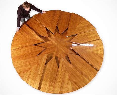 Expanding circular dining table in walnut. The Round Expanding Table to End All Round Expanding ...