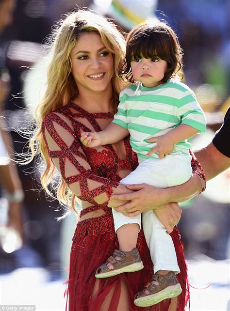 “shakira And Milans Adorable Performance In A Dazzling Red Sequinned Outfit At The World Cup Final”