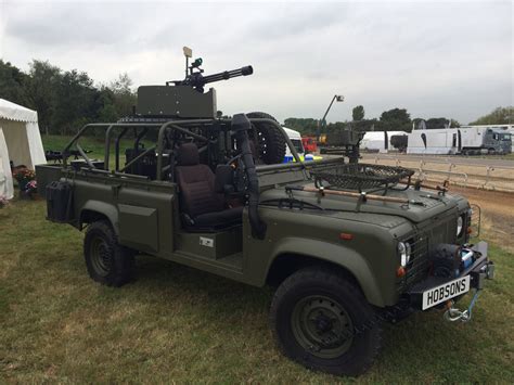 Why Does This Land Rover Have A Minigun Soldier Systems Daily