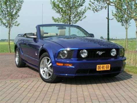 2020 ford mustang ecoboost high performance package rocks focus rs. Test Ford Mustang GT Convertible 4.6 V8 Premium ...