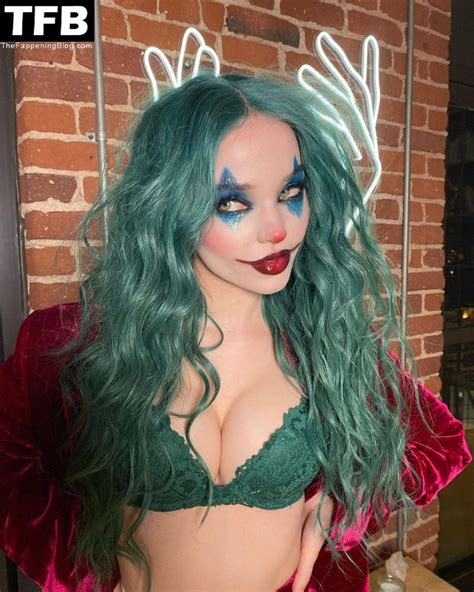 Dove Cameron Looks Hot In A Sexy Joker Costume At The Halloween Party
