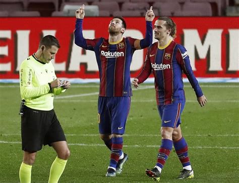 You are on page where you can compare teams psg vs barcelona before start the match. Las posibles alineaciones del Barcelona-PSG - BeSoccer