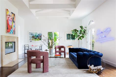 40 Living Room Color Palettes You've Never Tried | HGTV