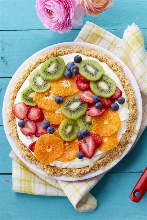 6 eggs 3/4 cup softasilk flour 3/4 cup white sugar 1 tsp baking powder 1 tsp vanilla for the filling 1/2 cup melted butter 1/2 cup caster sugar, and some for dusting food advertising by. Fresh Fruit Cheesecake Pie | Recipe in 2020 | Fruit ...
