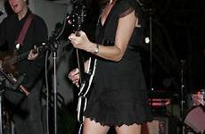 hoffs susanna feet peterson vicki wikifeet legs body celebrity guitar film skirt 2400 face playing choose board messy polls