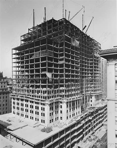 Facade Construction Begins On Empire State Building Nyc In 1931