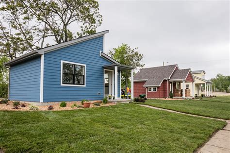 Homes.com is where your home search begins. 45 small ways to make Detroit a better place | Tiny house ...