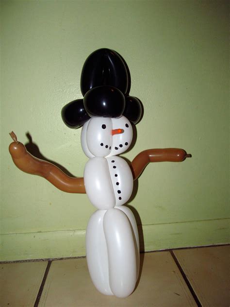 Balloon Snowman : 15 Steps - Instructables