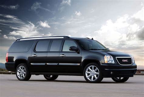 Fairway buick gmc brings you the all new gmc yukon xl! Lexani Motorcars Showcases GMC Yukon XL Conversion Coach ...