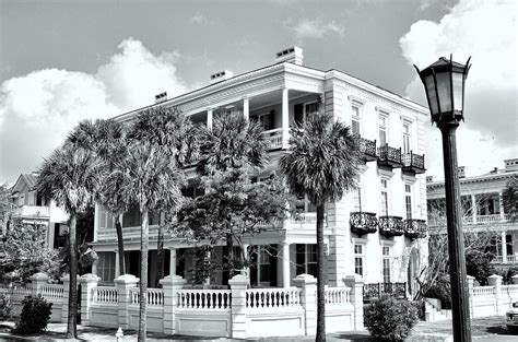 Charleston Battery Mansion Photograph By Allen Beatty Fine Art America