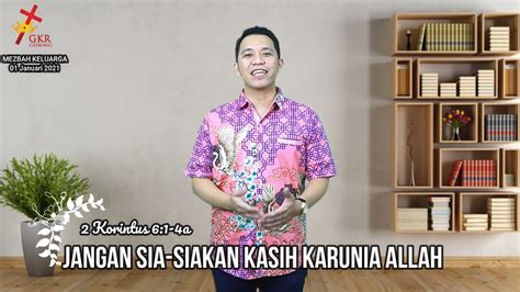 Keluarga adalah unit terkecil dari masyarakat yang terdiri atas kepala keluarga dan beberapa orang yang terkumpul dan serta orang orang yang selalu menerima kekurangan dan kelebihan orang yang ada disekitarnya baik buruk nya anggota keluarga,tetap tidak bisa merubah kodrat yang ada. Keluarga Adalah Karunia : : Dengan (air hujan) allah ...