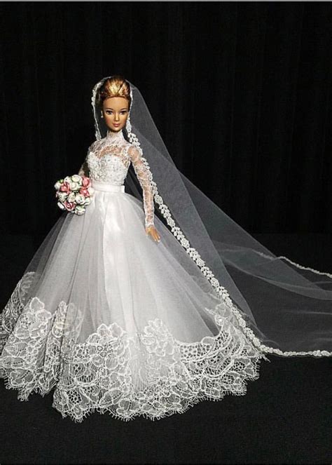 Pin By Helena Paulic On Fashion Dolls Barbie Wedding Dress Doll