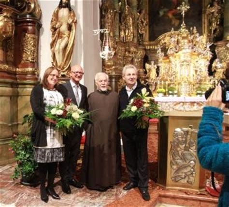 Zu jeder filiale bekommen sie per klick weitere informationen zur lage und dem aktuellen angebot. Sängerin Hochzeit Taufe Kirche Kirchenmusik CD