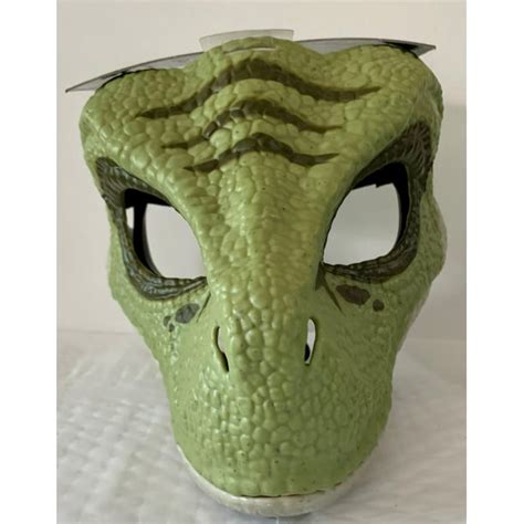 Jurassic World Dino Escape Action Velociraptor Mask Green Walmart