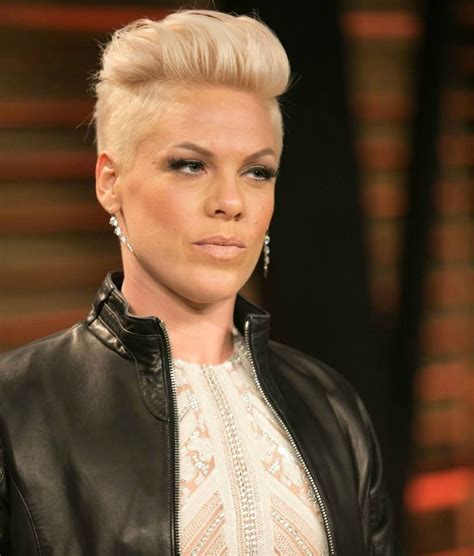 ️singer Pink Hairstyles Photos Free Download