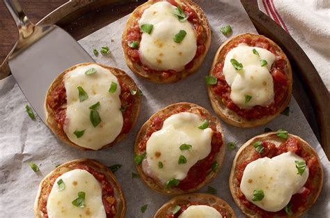 Easy Mini Pizza Margherita Recipe With Bays English Muffins