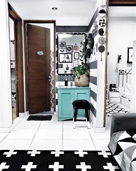 Menurut feng shui, meja kerja adalah tujuan hidup anda. Desain Rumah Nuansa Hitam Putih : Warna rumah dengan ...