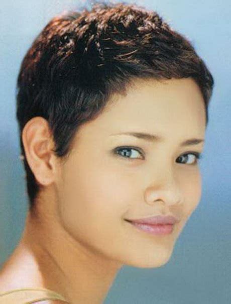 Short Cropped Pixie Hairstyles Style And Beauty