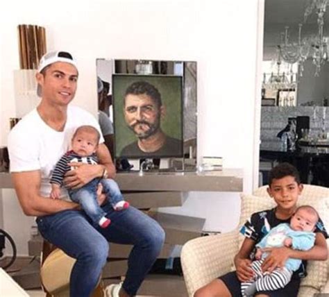 Georgina rodriguez swims on vacation with ronaldo. Inside Ronaldo's multi-million mansion in Madrid - Olive ...