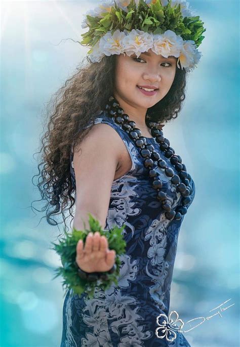 Polynesian Girls Polynesian Culture Photography Women Beach Photography Tahitian Costumes