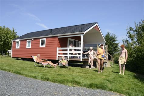 BlootKompas Naturistencamping De Reenert Lees Hierover Alles Op