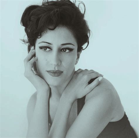Se eu já lhes entreguei a minha voz e a minha alma, as minhas histórias, as minhas. Album „Desfado" von Ana Moura - FLAIR fashion & home