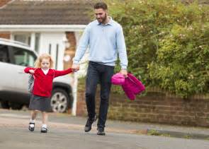 Parents To Be Fined If They Drop Their Children Off At School By Car