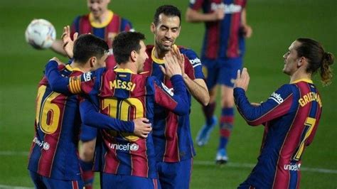 Hasil Valencia Vs Barcelona Liga Spanyol Messi Cetak 2 Gol Barca Jadi