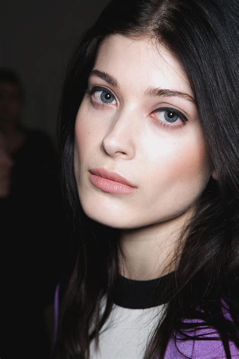 Pin By Alex Witkowski On Makeup And Beauty Dark Hair Pale Skin Black