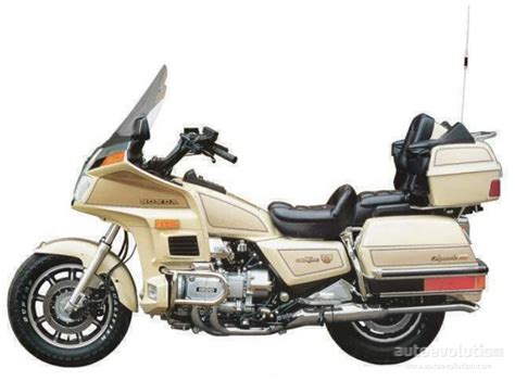 Question about 1984 honda gl 1200 aspencade gold wing. HONDA GL 1200 Gold Wing Aspencade specs - 1984, 1985 ...