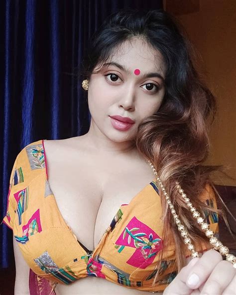 Tw Pornstars 1 Pic Callmesherni Lovely Ghosh Twitter 237 Pm 6