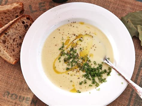 How To Make Potato Leek Soup The Easy And Easier Way The