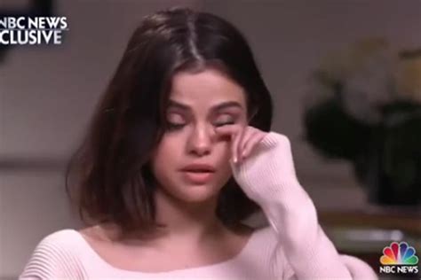 ‘it Was Life Or Death Selena Gomez Fights Back Tears As She Opens Up