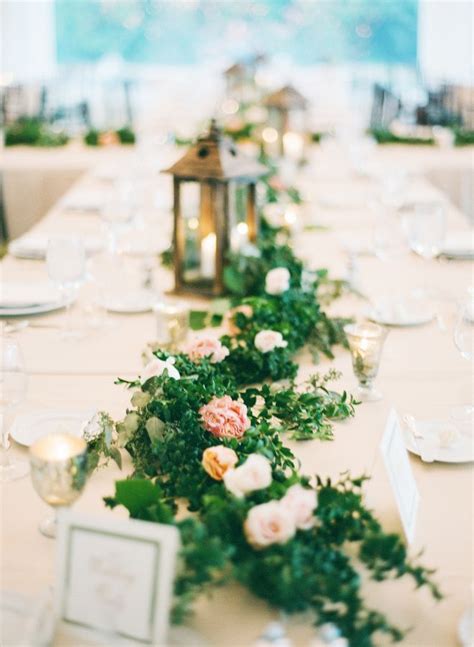 40 Elegant Ways To Decorate Your Wedding With Floral Garlands Wedding