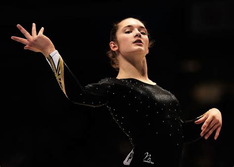 Human To Hero British Gymnastics Rising Star Follows Her Idol Cnn