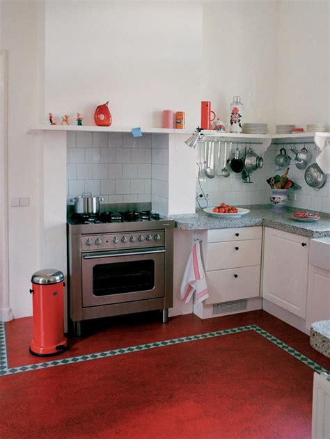 See more ideas about linoleum kitchen floors, linoleum, kitchen flooring. Linoleum Flooring in the Kitchen | HGTV