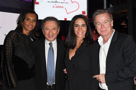 Premièrement, franck dubosc semble incapable d'écrire une histoire d'amour entre une personne handicapée et une personne valide sans mensonge et sans faire passer la personne valide pour. Karine Le Marchand, Franck Dubosc et Michel Drucker unis ...