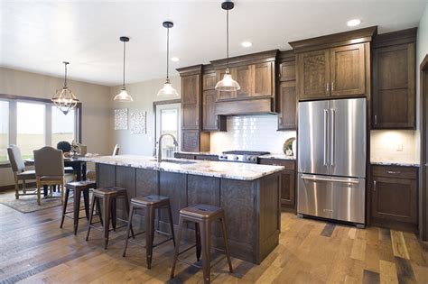 Available in a variety of colors and sizes. Showplace Cabinetry Design Center | Sioux Falls ♥ The ...
